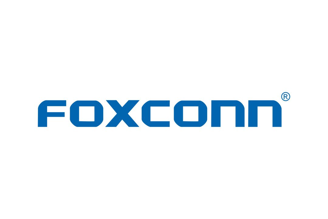 Foxconn Is Supposed to Be Developing Apple's Second-Generation Headset, Which Will B e More Affordable_